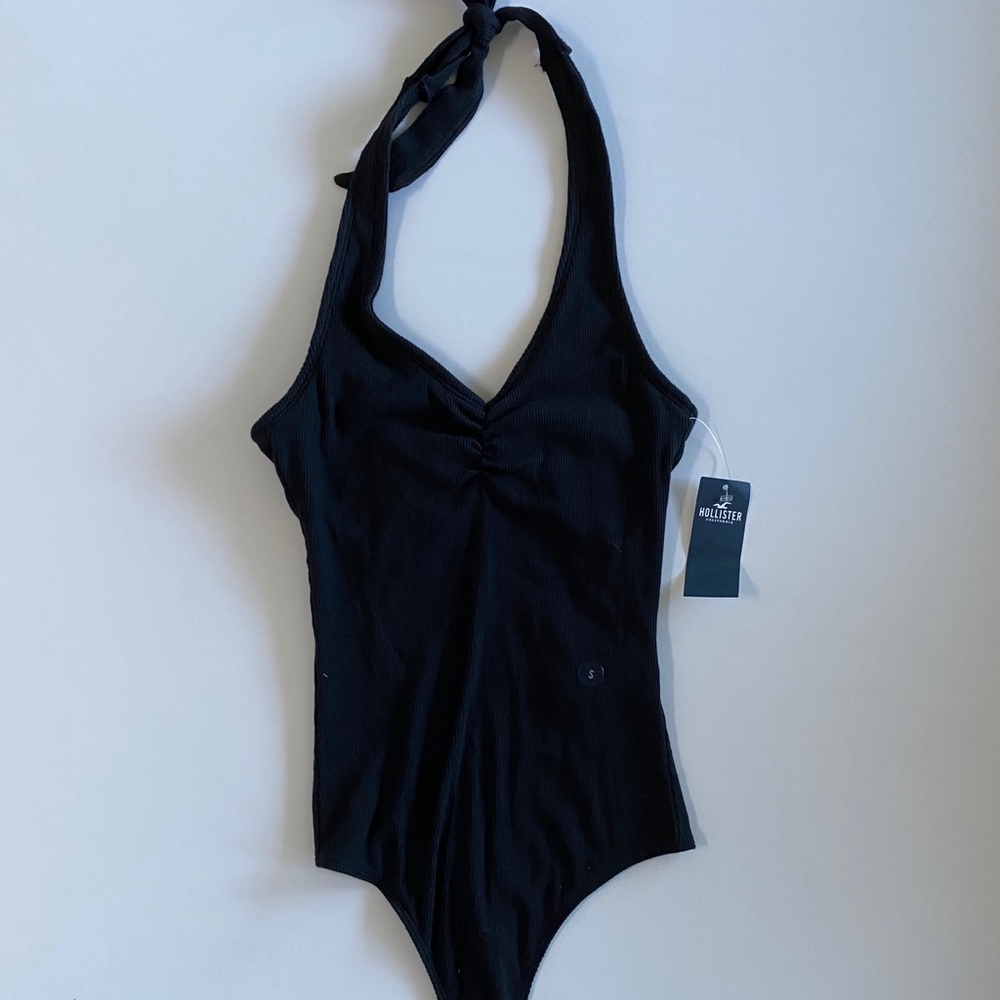Hollister Halter Bodysuit - Picture 3 of 6